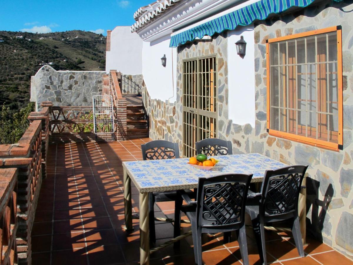 Holiday Home Tres Palmeras - Frg131 By Interhome Frigiliana Dış mekan fotoğraf