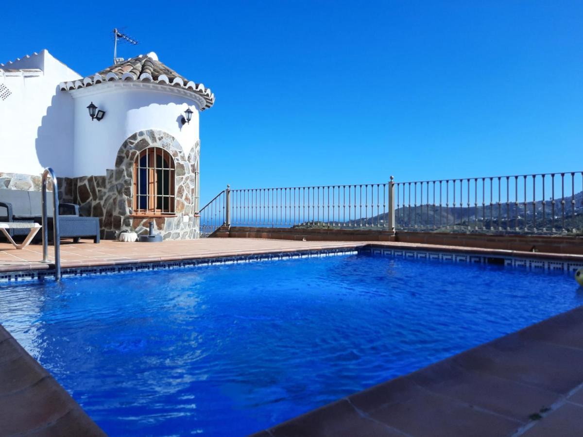 Holiday Home Tres Palmeras - Frg131 By Interhome Frigiliana Dış mekan fotoğraf