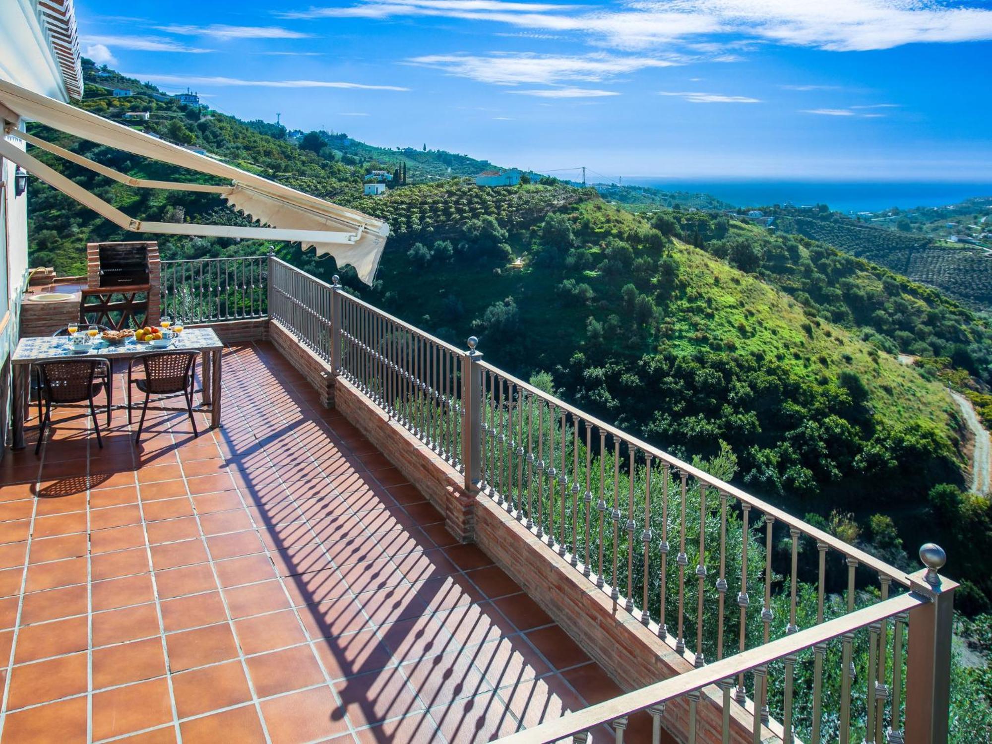 Holiday Home Tres Palmeras - Frg131 By Interhome Frigiliana Dış mekan fotoğraf
