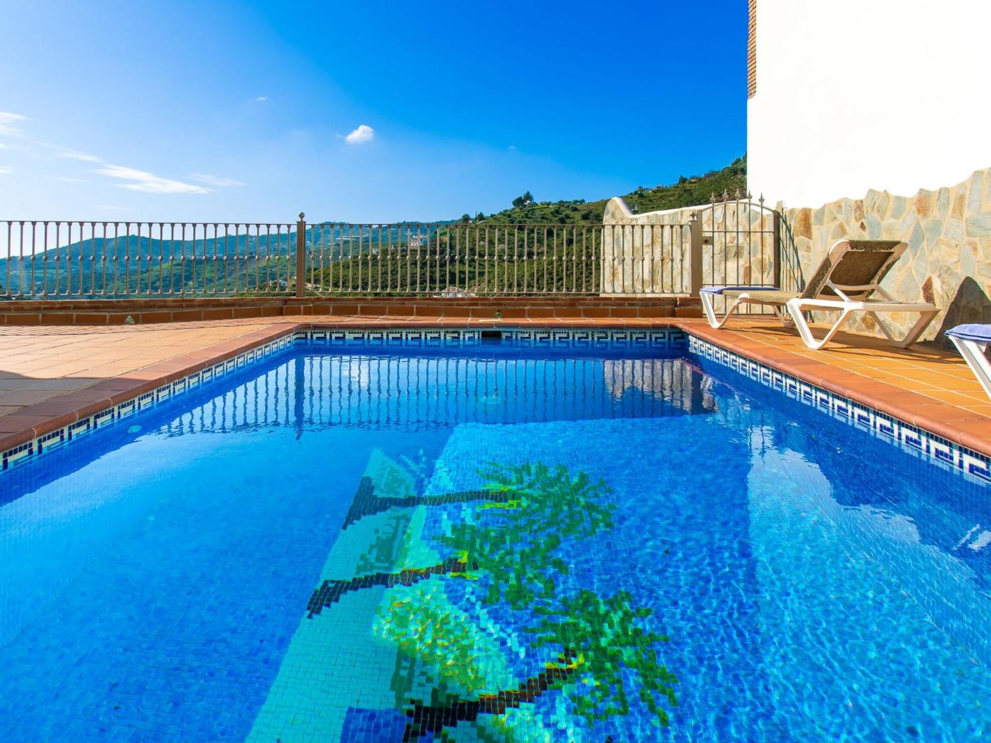 Holiday Home Tres Palmeras - Frg131 By Interhome Frigiliana Dış mekan fotoğraf
